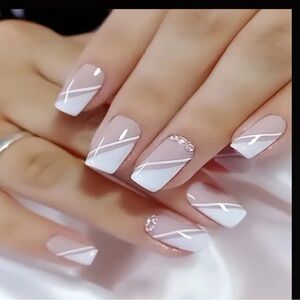 24 Piece Square White French Tip Press on Nails